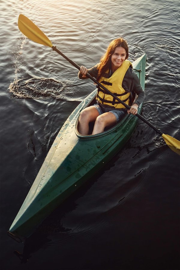 What are the psychological benefits of regular kayaking?